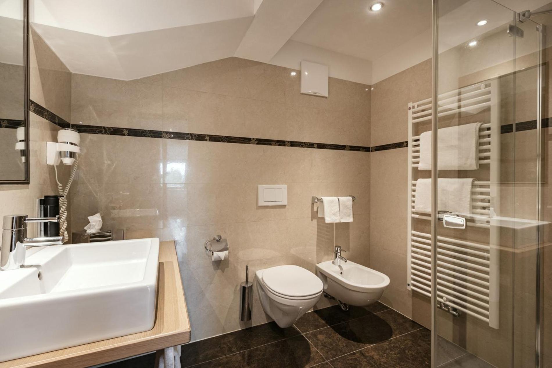 Apartments Burvel Selva di Val Gardena Bilik gambar