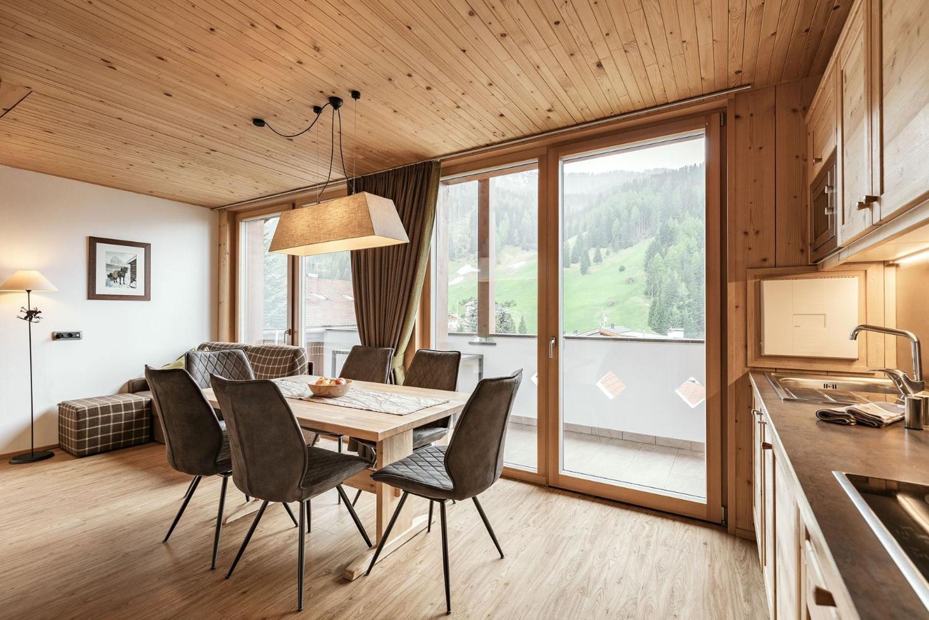 Apartments Burvel Selva di Val Gardena Luaran gambar